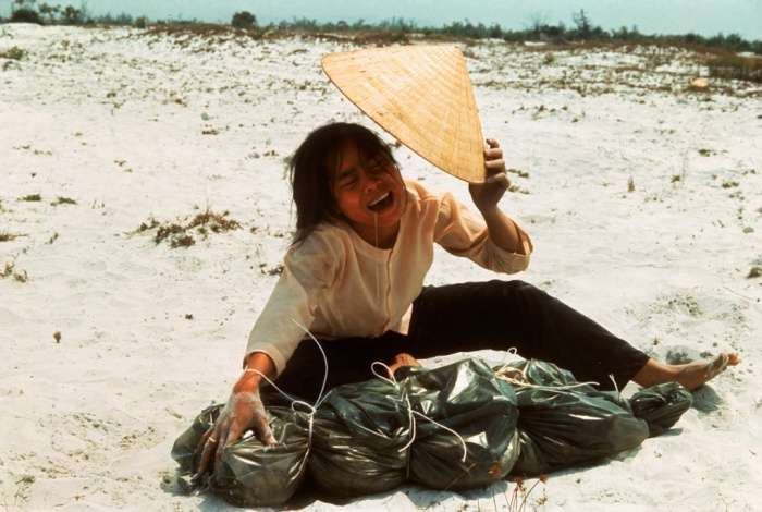 larry burrows vietnam photos