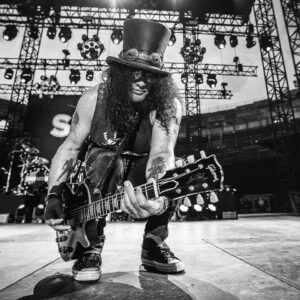 SLASH GUITARISTE DES Guns N’ Roses : L’HISTOIRE…