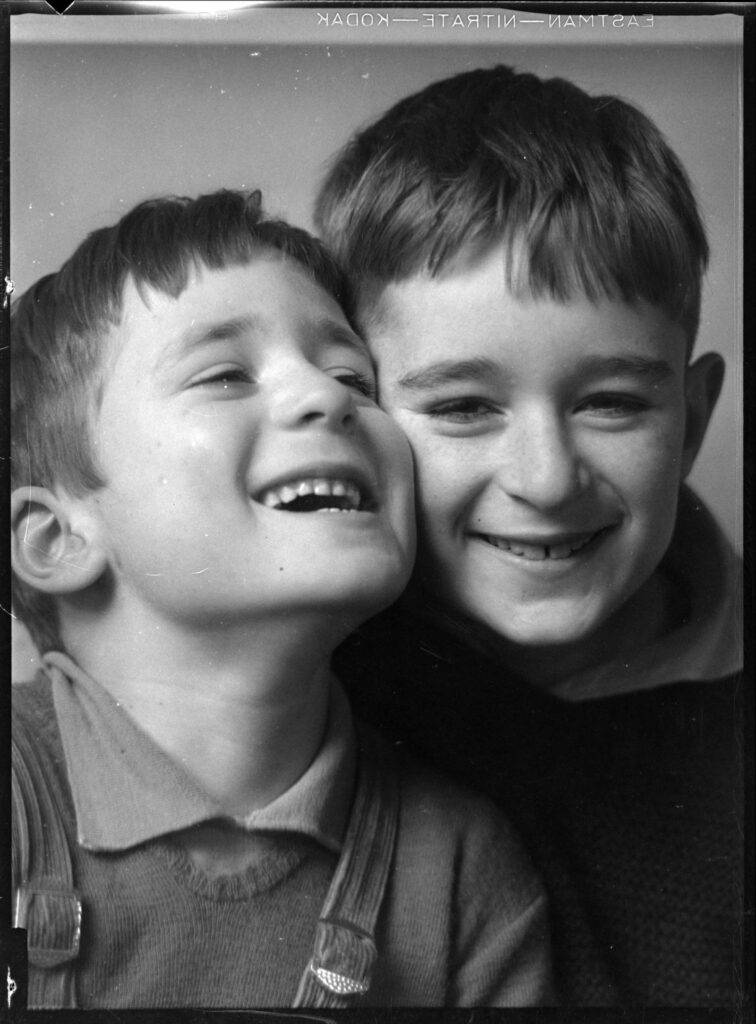 Dorothea Lange, photographe engagée 1895-1965 John et Dan Dixon,les fils de Dorothea Lange