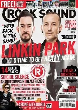 Détail d’une page intérieure de Rock Sound Magazine, avec photo live d’un groupe et typographie impactante